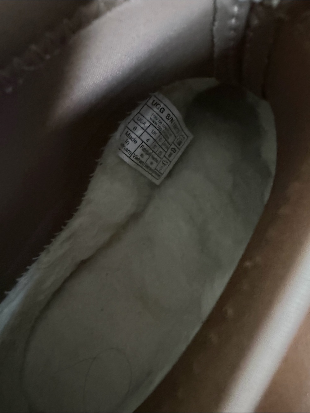 UGG Classic Mini Dipper - Picture 7 of 9